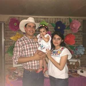 Meet your Posher, Daniela